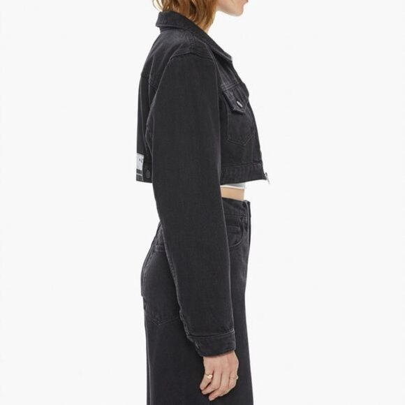 Mother Denim The Chiclet Cropped Denim Jacket In Smacking Good - Picture 2 of 9